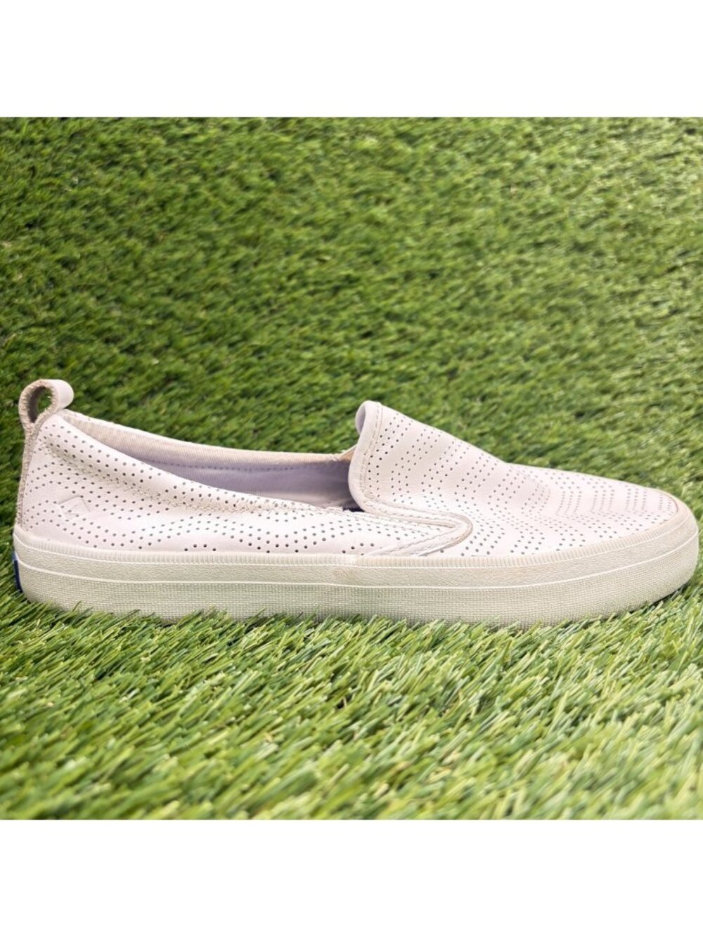 Sperry Crest Twin Gore Womens Size 7 White Perforated Leather Slip On‎ Shoes